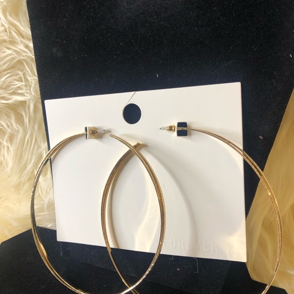 Hoop earrings - Picture 3 of 3